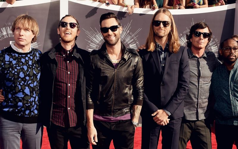 maroon 5.jpg