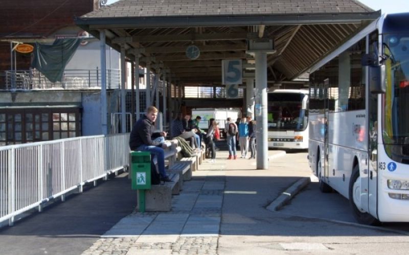 avtobusna_postaja1.jpg