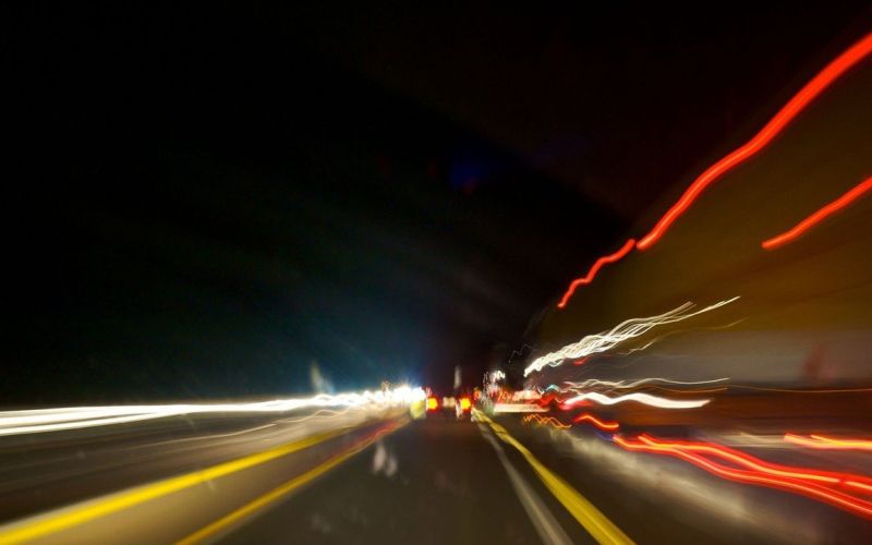 nemška avtocesta, autobahn, avtocesta ponoči.jpg