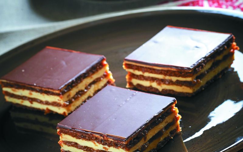 sladica EMONA KOCKE 1.jpg