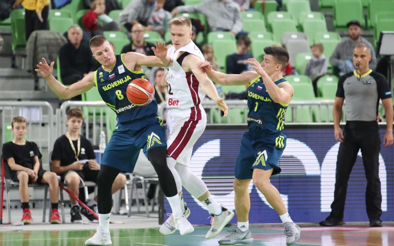 slovenija latvija.JPG