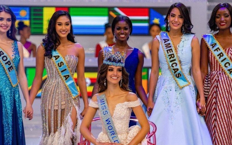 Vanessa Ponce de Leon.jpg
