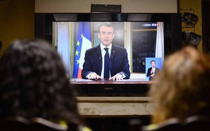macron_nagovor.jpg