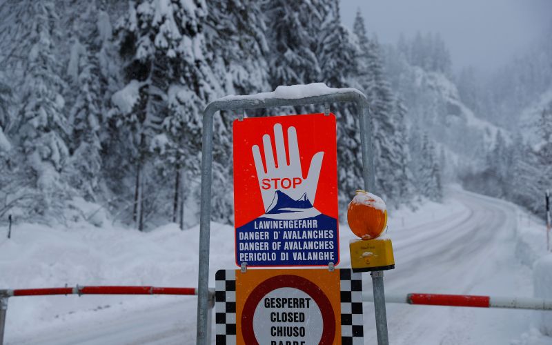 snežne razmere, avstria, plazovi