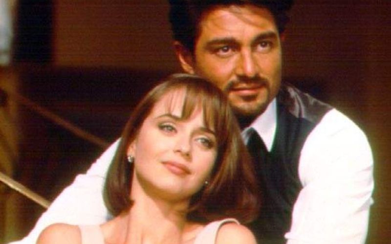 Gabriela Spanic in Fernando Colunga