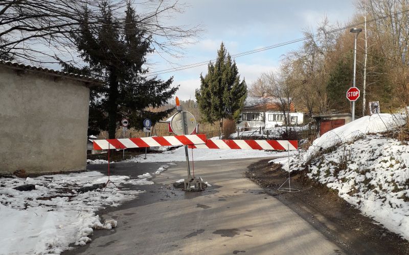 Ojstro zapora.jpg