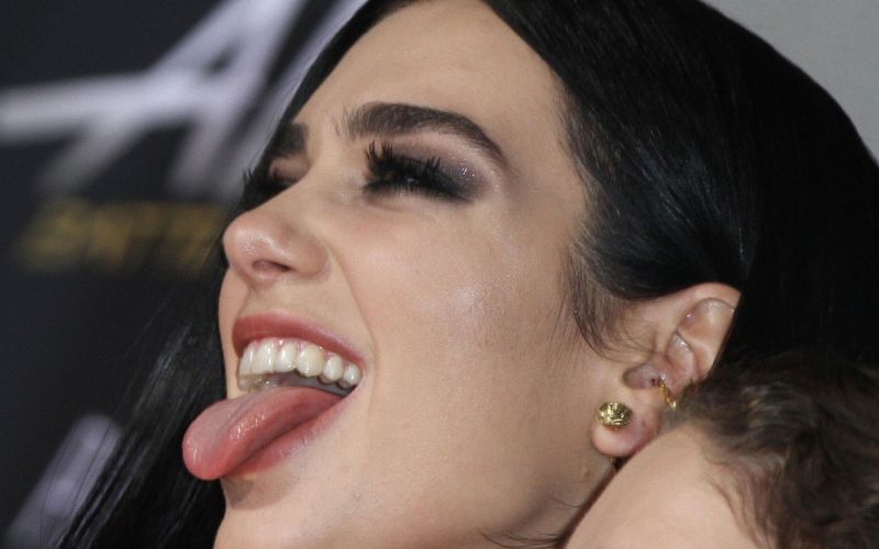 dua lipa.jpg
