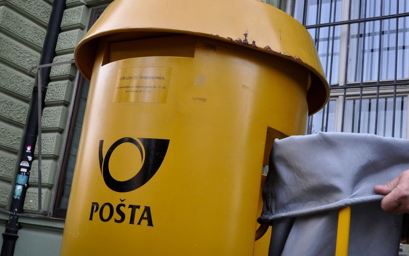 pošta, poštar.jpg