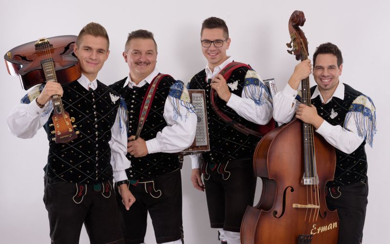 _zzzzzpetan.jpg