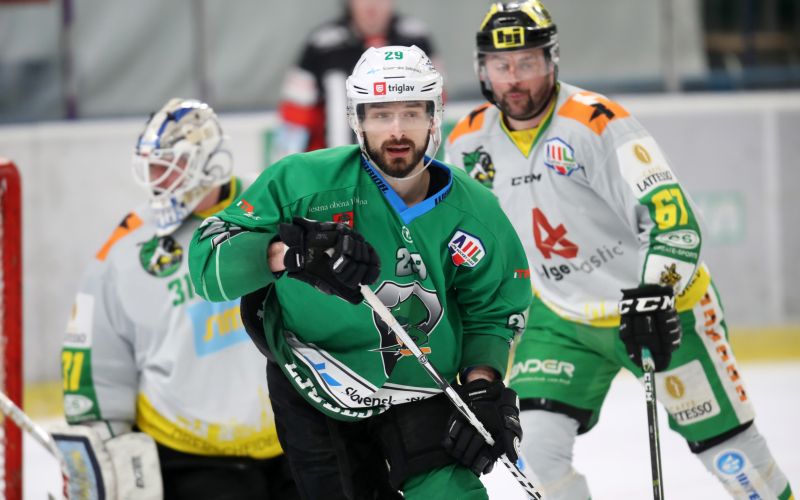 hokej olimpija.JPG