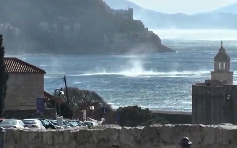 burja, dubrovnik.jpg