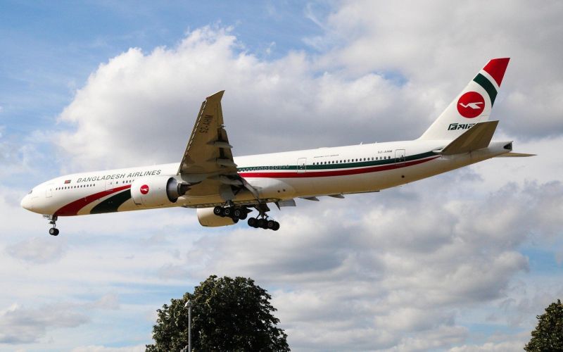 letalo biman bangladesh airlines.jpg