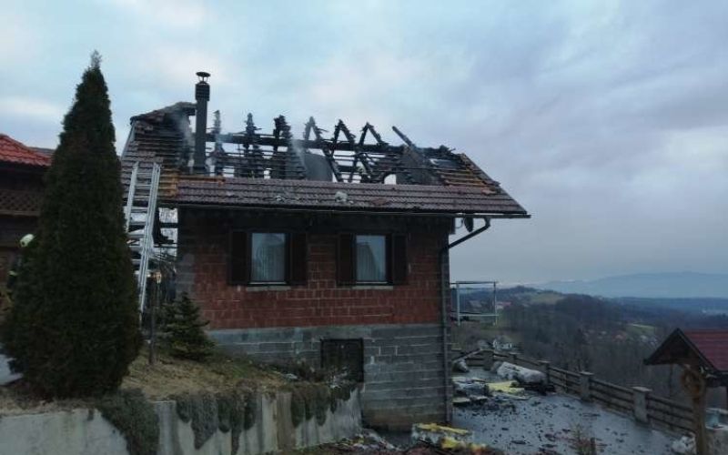 ogenj__1_.jpg