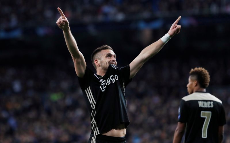 dusan tadic ajax.jpg