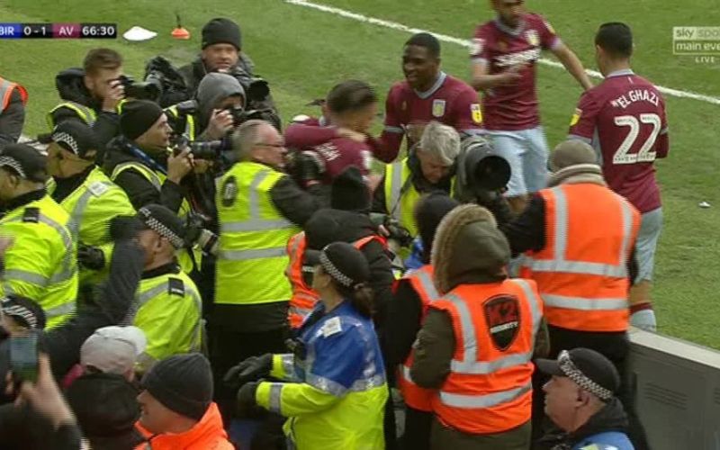 noriredarbirminghamastonvilla.jpg