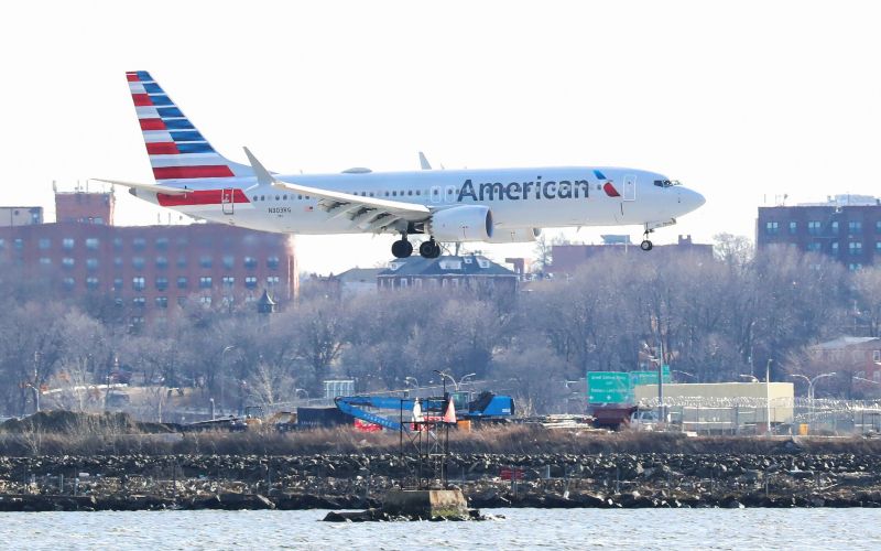 boeing 737 max 8.jpg