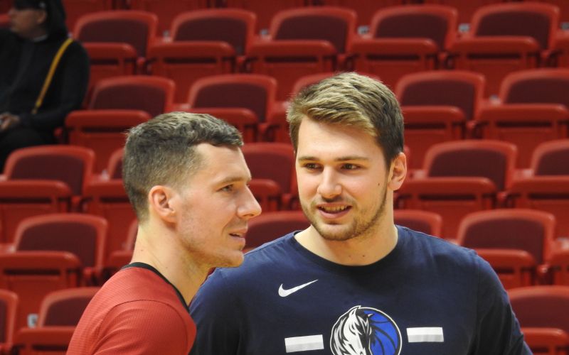 miami, dvoboj, slovenski navijači, luka doncic, goran dragič