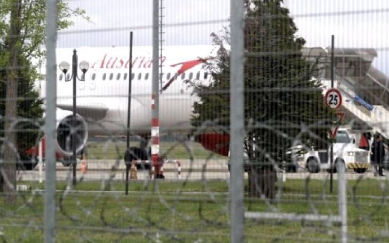 letališče tirana, rop, austrian airlines.jpg