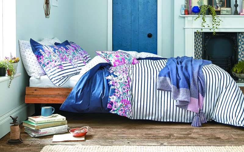 posteljnina French Bedroom Co.jpg