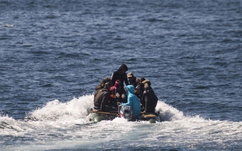 migranti čoln