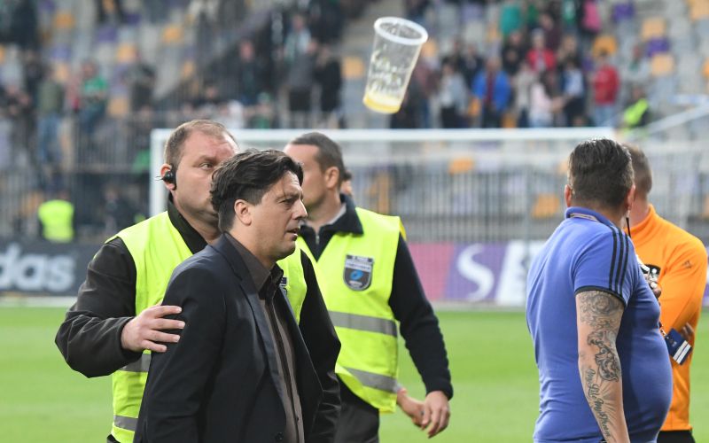 zahovic 1.jpg