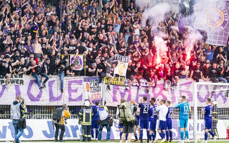 viole derbi jk.jpg