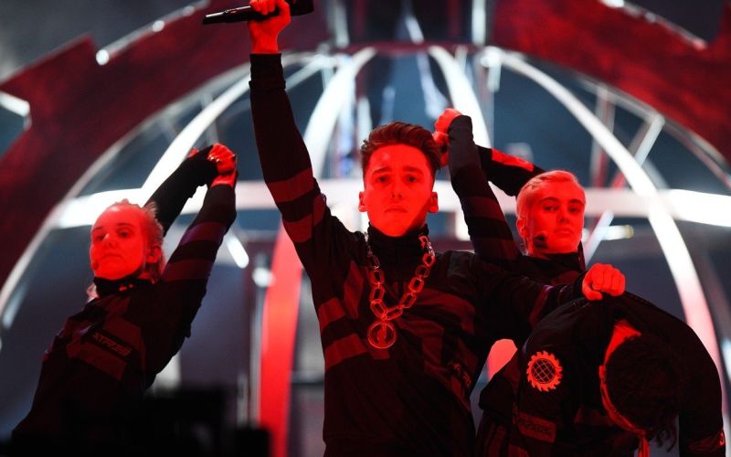 Hatari .jpg