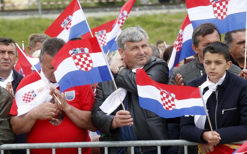 hrvati, hrvaška zastava, pliberk.jpg