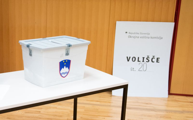 volišče, volilna skrinjica