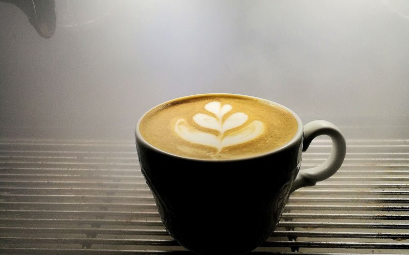macchiato-2033544_1920.jpg