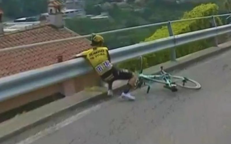roglic padec.jpg