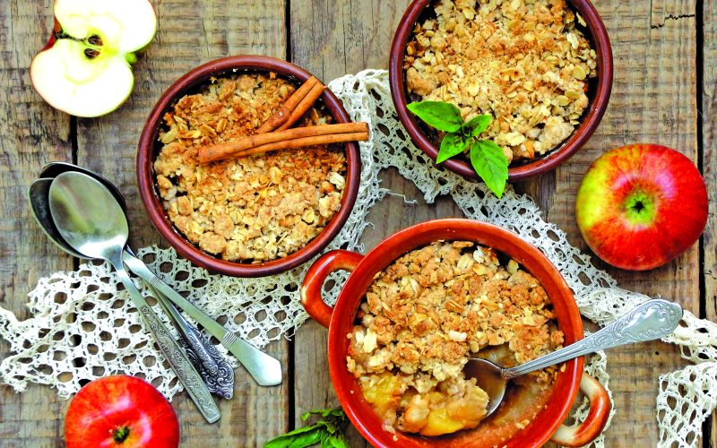 popecena-jabolka-v-crumble-testu-jpg.jpeg
