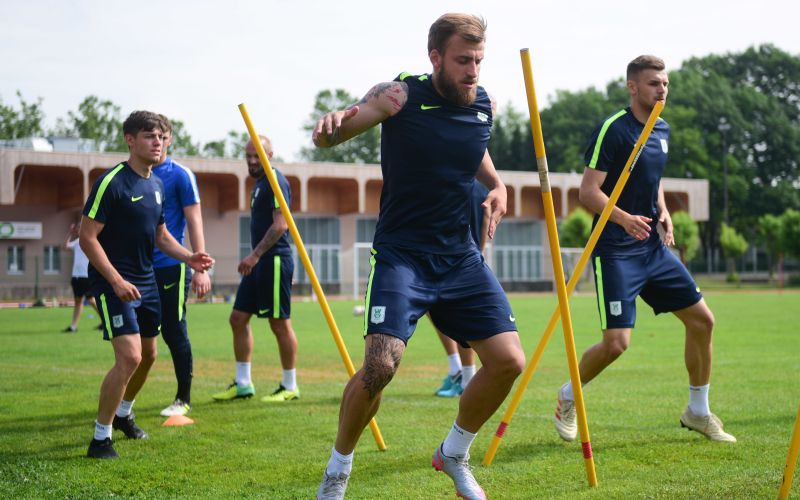 olimpija trening mm.jpg
