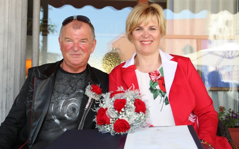 Poroka Čamernik.jpg