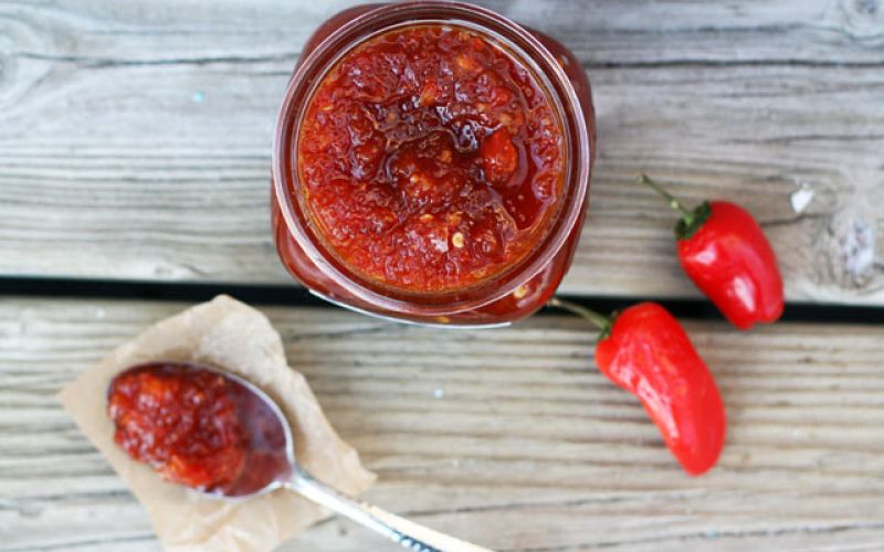 Sweet-Chili-Sauce.jpg