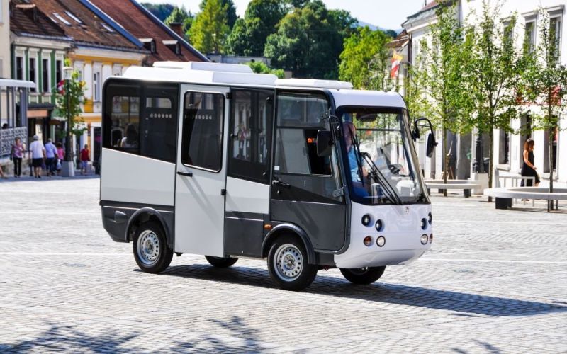 minibus_splet.jpg