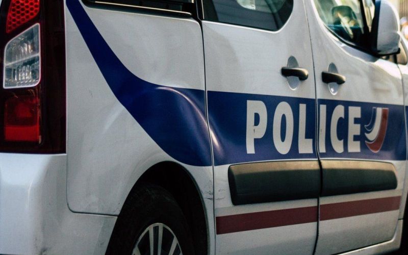 francoska policija, splošna2.jpg