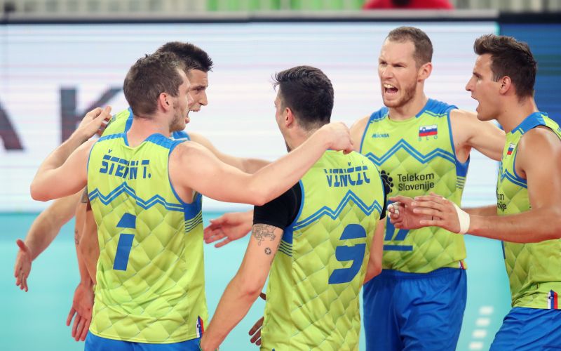 slovenija odbojka2.JPG