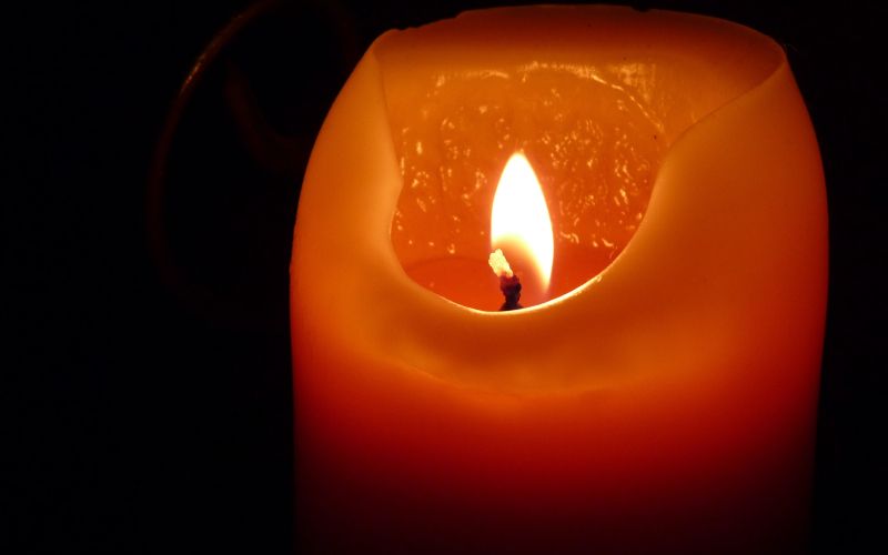 candle-197248.jpg