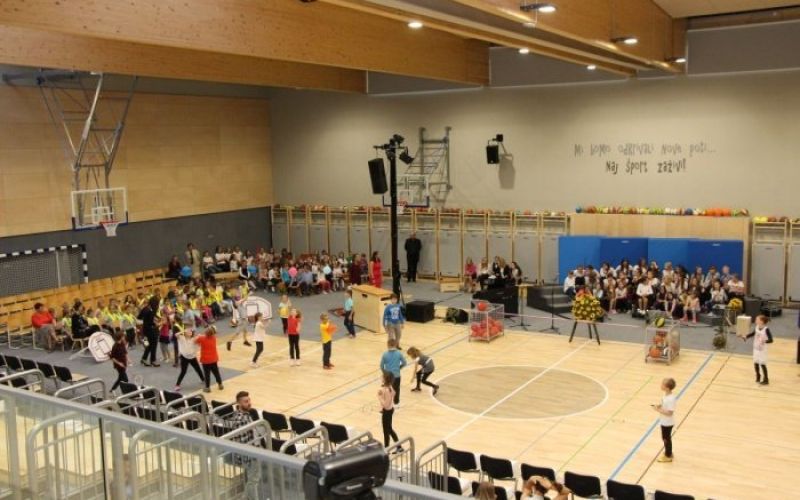 sportna_dvorana_mirna_pec21.jpg