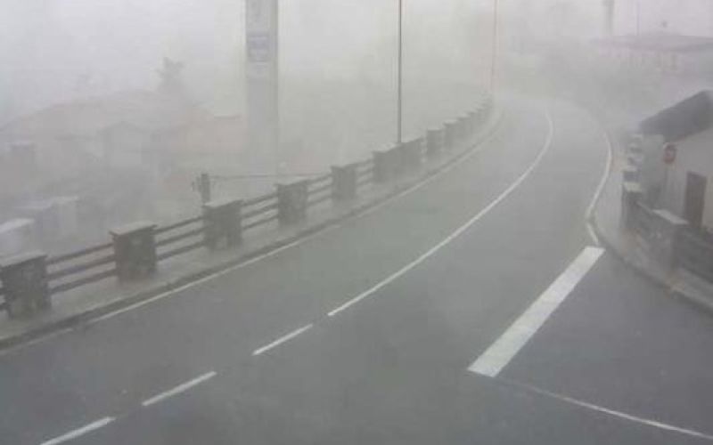 kobarid, cestna kamera, 5.11.2019.jpg