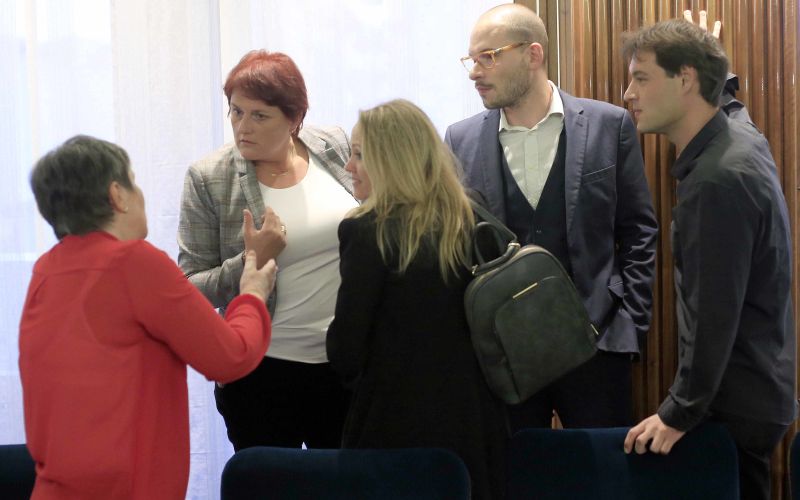 odbor-dz-za-zdravstvo, ukinitev-dopolnilnega-zdravstvenega-zavarovanja