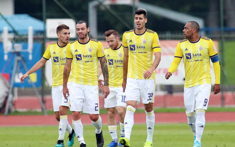 mitrovic maribor.JPG