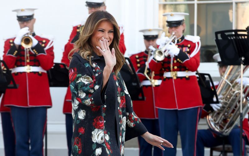 melania trump, božično drevo