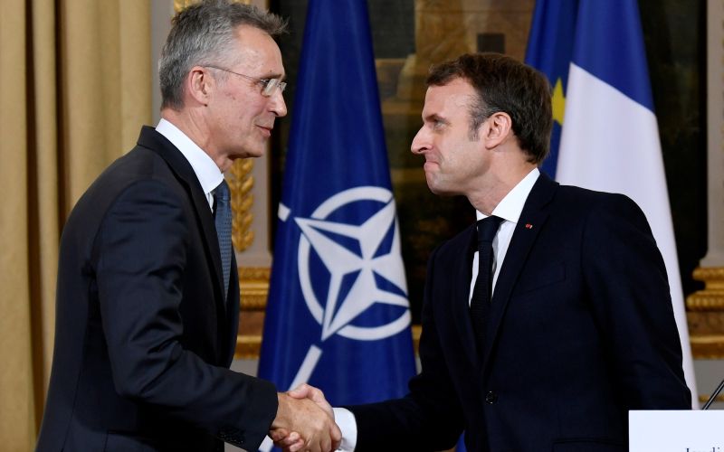 Jens Stoltenberg in Emmanuel Macron