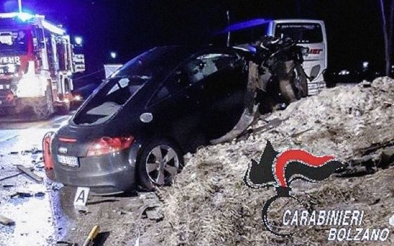audi tt, prometna, lutago.jpg
