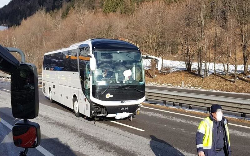 turska avtocesta, avtobus