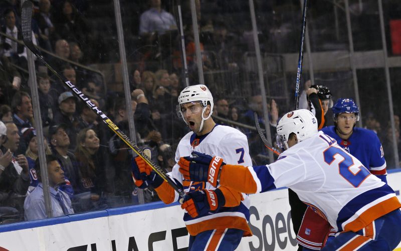 islanders.jpg