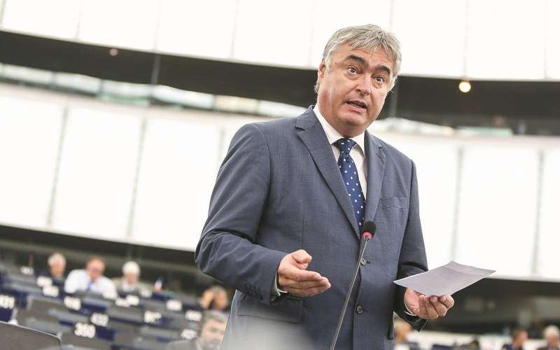 milan zver-euparlament.jpg