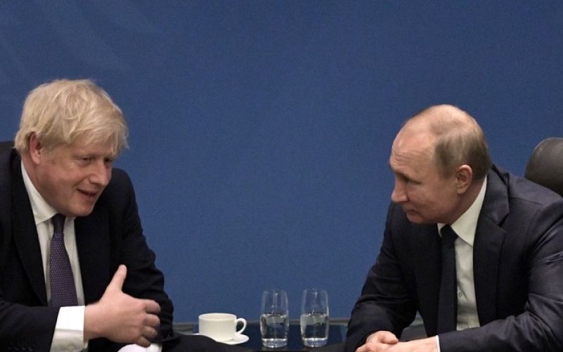 Boris Johnson, Vladimir Putin.jpg